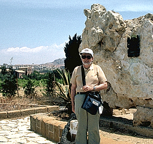 Jerry Bangham by Pirandello's grave